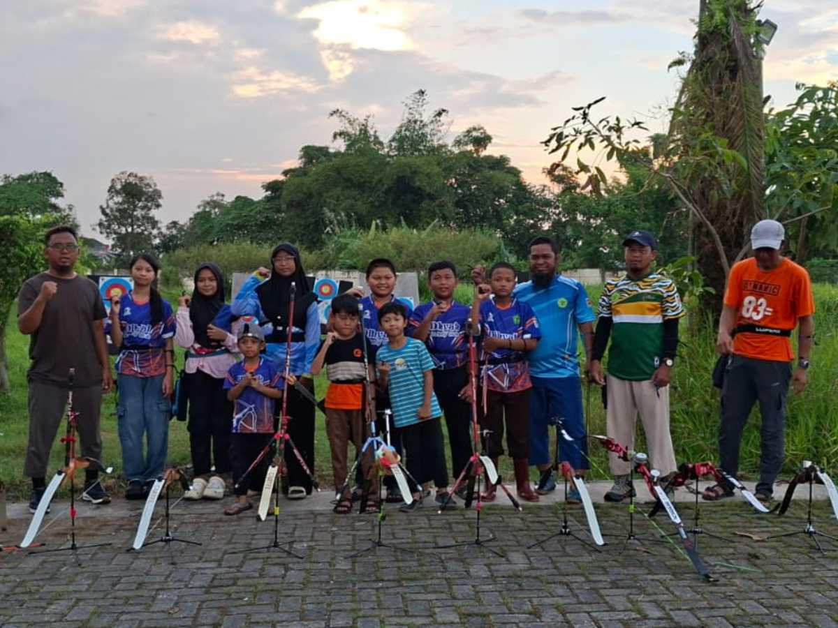 Dokumentasi latihan academy